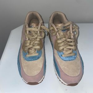Nike womens Air Max 90 Mushroom Smokey blue